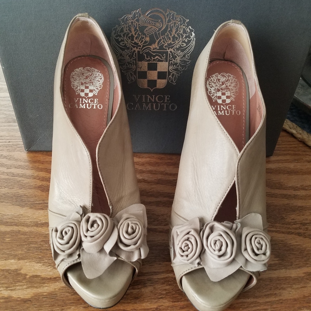 Vince Camuto heels